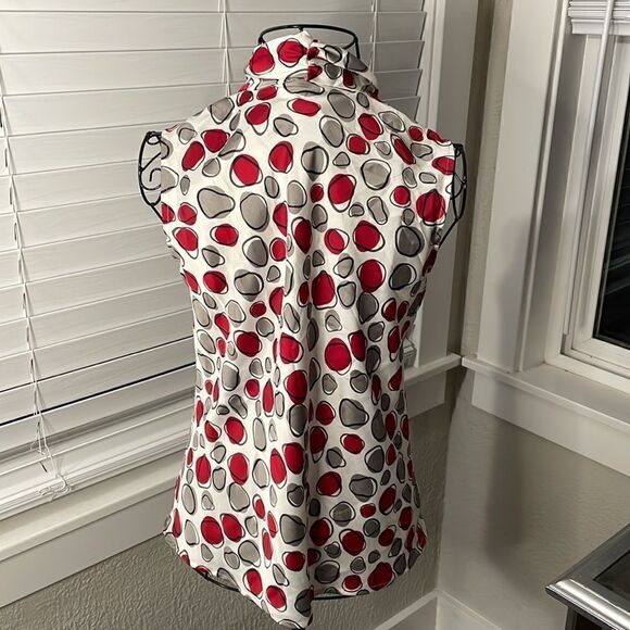 Nine West red/grey Tie neck sleeveless blouse size XS - Picture 3 of 5